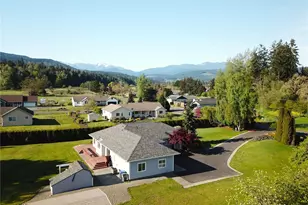 303 Falcon Rd, Sequim, WA 98382 - Photo 4