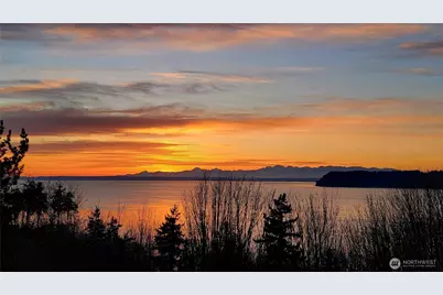 6227 95th Place SW, Mukilteo, WA 98275 - Photo 4