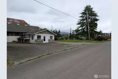 15317 300th Street NE, Arlington, WA 98223 - Photo 10