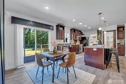 9889 Sportsman Club Road NE, Bainbridge Island, WA 98110 - Photo 10