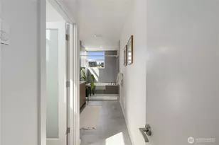 6735 Alonzo Ave NW, Seattle, WA 98117 - Photo 20