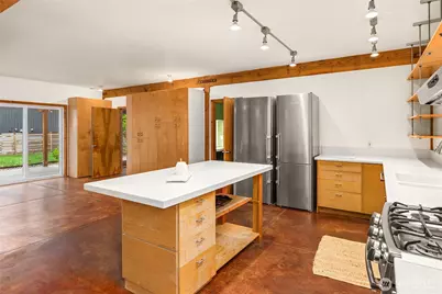 13984 Toad Holler Pl NE, Bainbridge Island, WA 98110 - Photo 16