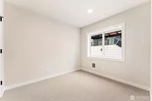 3449 California Ave SW, Seattle, WA 98116 - Photo 18