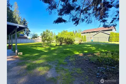 612 S 160th Street, Burien, WA 98148 - Photo 18