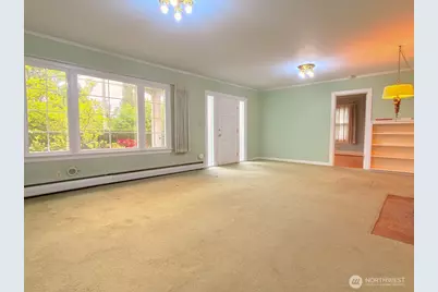 612 S 160th Street, Burien, WA 98148 - Photo 8