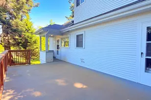 612 S 160th St, Burien, WA 98148 - Photo 16