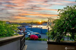 2728 Fairview Ave E, Seattle, WA 98102 - Photo 32
