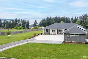 1409 Vlg Hts Pl, Camano Island, WA 98282 - Photo 2