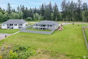1409 Vlg Hts Pl, Camano Island, WA 98282 - Photo 32