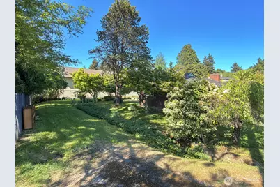 638 S 160th Street, Burien, WA 98148 - Photo 6