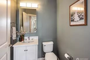 170 Harbor Square Loop NE, Bainbridge Island, WA 98110 - Photo 16