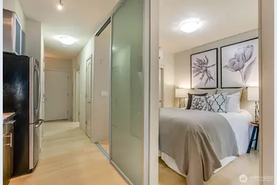 3104 Western Avenue #213, Seattle, WA 98121 - Photo 18