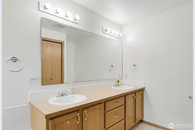 3011 12th Street Pl SW, Puyallup, WA 98373 - Photo 24