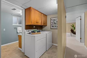 317 145th Ave NE, Bellevue, WA 98007 - Photo 24