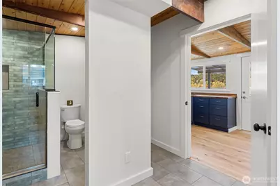 27830 Manzanita Beach Road SW, Vashon, WA 98070 - Photo 30