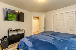 19113 21st St SW, Lakebay, WA 98349 - Photo 8