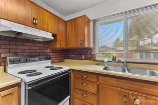 2709 N St SE, Auburn, WA 98002 - Photo 4