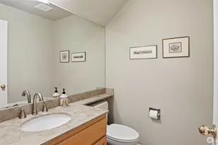 25812 SE 41st St, Sammamish, WA 98029 - Photo 16