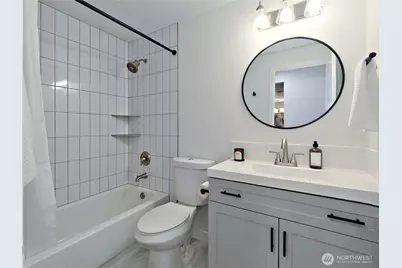 18523 68th Avenue NE #102, Kenmore, WA 98028 - Photo 8
