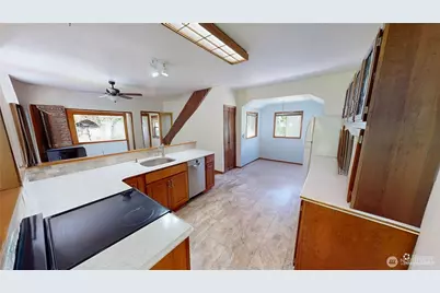435 Noble Avenue, Hamilton, WA 98255 - Photo 10