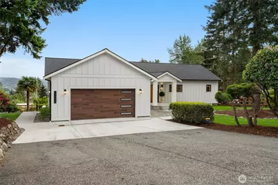 11016 46th Street E, Edgewood, WA 98372 - Photo 2