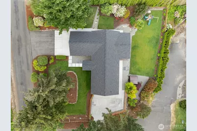 11016 46th Street E, Edgewood, WA 98372 - Photo 6