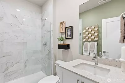 23712 SE 49th Street #4, Issaquah, WA 98029 - Photo 4
