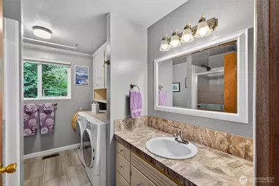 1300 Woodland Drive, Mount Vernon, WA 98274 - Photo 12
