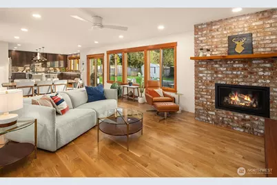 14625 SE 14th Street, Bellevue, WA 98007 - Photo 10