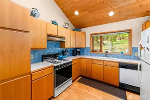 260 Harbor Vista Dr, Stuart Island, WA 98250 - Photo 18