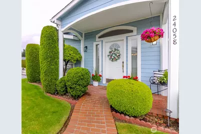 24058 222nd Avenue SE #20, Maple Valley, WA 98038 - Photo 2