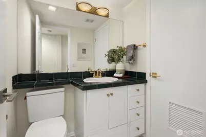 4721 45th Avenue NE, Seattle, WA 98105 - Photo 30