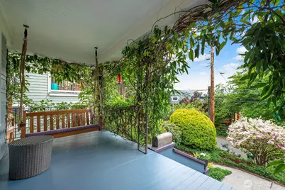 934 30th Avenue, Seattle, WA 98122 - Photo 4