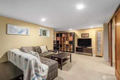 934 30th Avenue, Seattle, WA 98122 - Photo 32