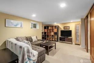 934 30th Ave, Seattle, WA 98122 - Photo 32