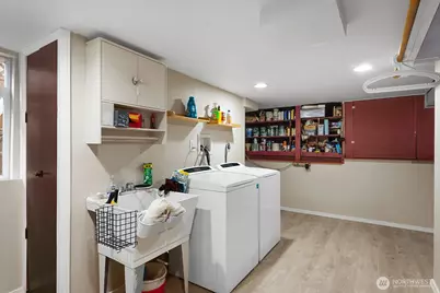 934 30th Avenue, Seattle, WA 98122 - Photo 34