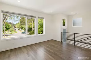 221 NW 50th St, Seattle, WA 98107 - Photo 4