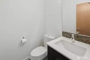 221 NW 50th St, Seattle, WA 98107 - Photo 12