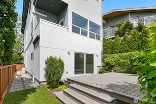 221 NW 50th St, Seattle, WA 98107 - Photo 28