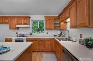 5534 Steamboat Island Rd, Olympia, WA 98502 - Photo 6