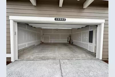 18902 Liberty Ridge Lane, Puyallup, WA 98375 - Photo 2