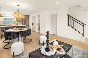 535 N 70th St, Seattle, WA 98103 - Photo 8