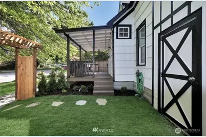 1511 N 10th Street #A, Tacoma, WA 98403 - Photo 4