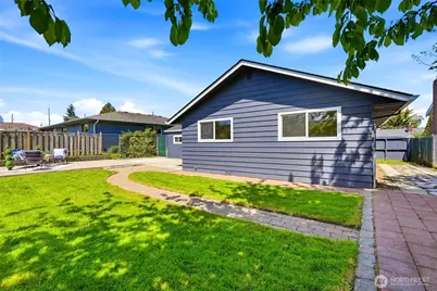 2222 Oklahoma Avenue, Everett, WA 98201 - Photo 24