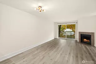 7323 Sand Point Way NE, Seattle, WA 98115 - Photo 2