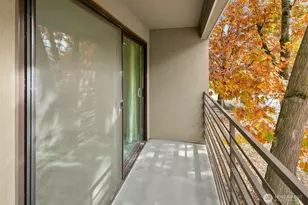 7323 Sand Point Way NE, Seattle, WA 98115 - Photo 18