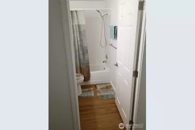 10501 8th Avenue NE #115, Seattle, WA 98125 - Photo 6
