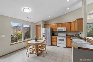 16514 NE 67th St, Vancouver, WA 98382 - Photo 8