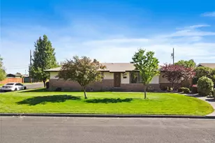 1156 E Elm St, Othello, WA 99344 - Photo 6