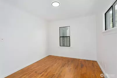 5005 Yakima Avenue, Tacoma, WA 98408 - Photo 16